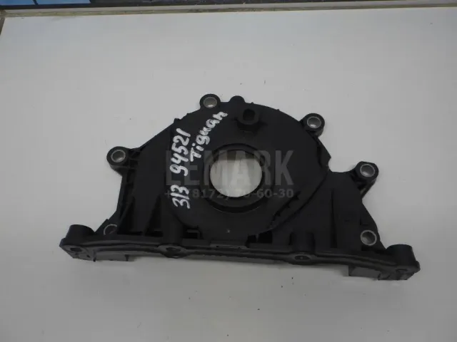 Крышка коленвала передняя для  Audi 100/200 [43] 0-1983