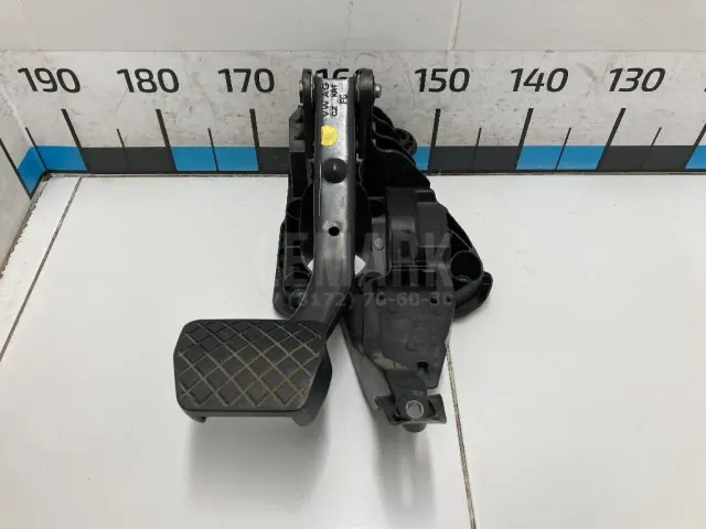 Педаль тормоза для  BMW X3 F25 2010-2017