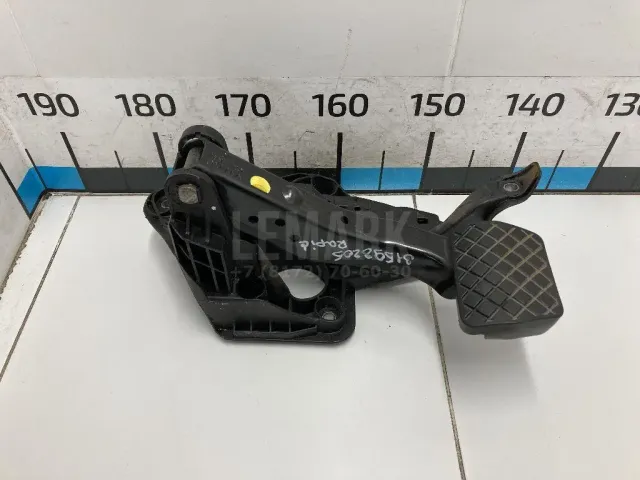 Педаль тормоза для  BMW X3 F25 2010-2017