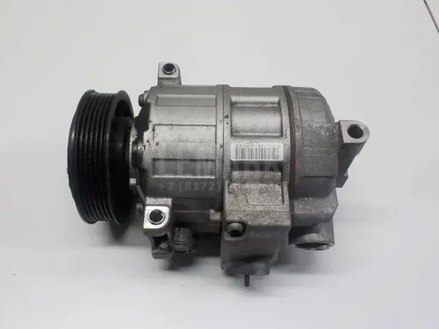 Компрессор кондиционера для  Audi TT(8N) 1998-2006