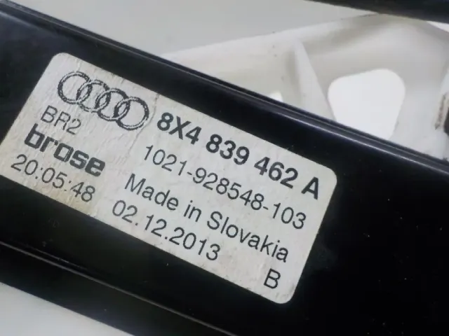 Стеклоподъемник электр. задний правый для  Audi A4 (B9) Allroad 2016