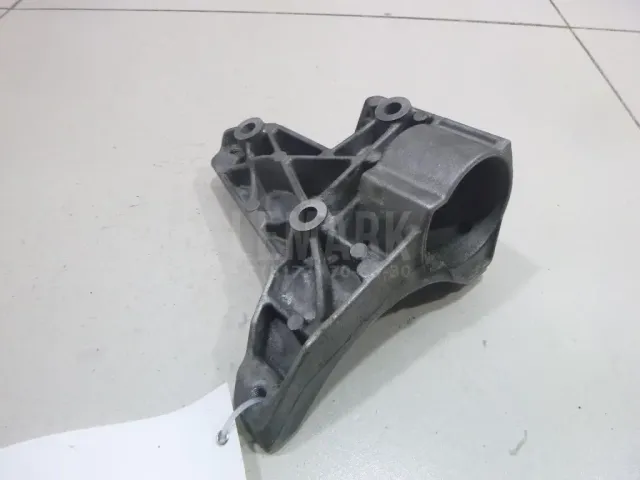 Кронштейн кондиционера для  Ford Fiesta 2008-2019