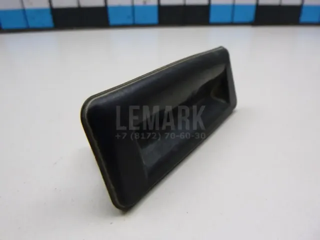 Кнопка открывания багажника для  Ford Kuga 2008-2012