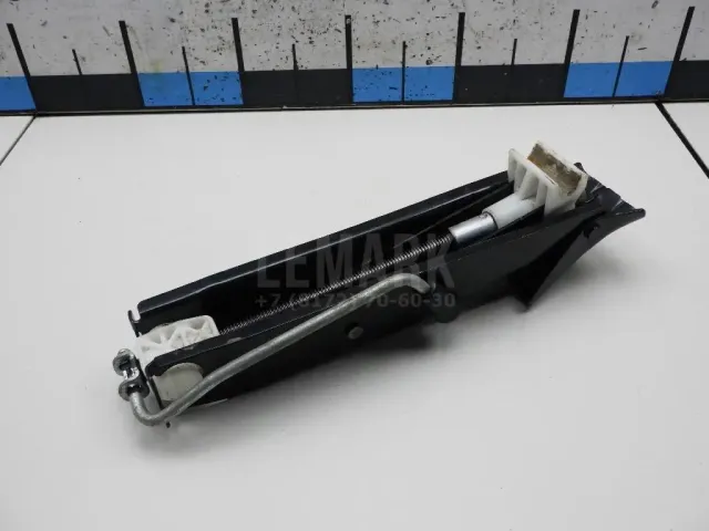Домкрат для  Alfa Romeo Giulietta 2010-2020