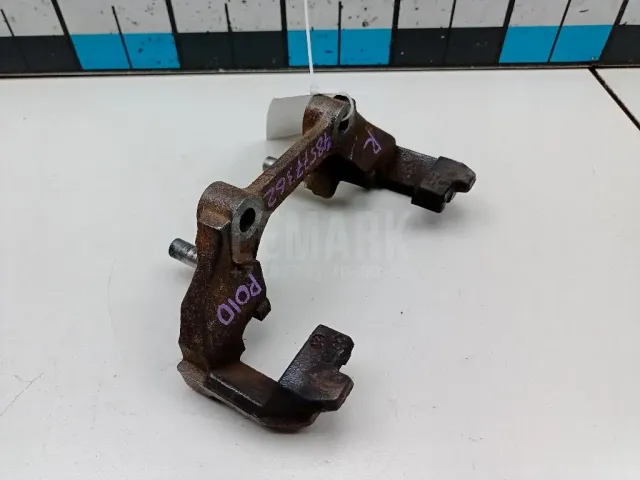 Скоба суппорта переднего для  Audi A3 (8L1) 1996-2003