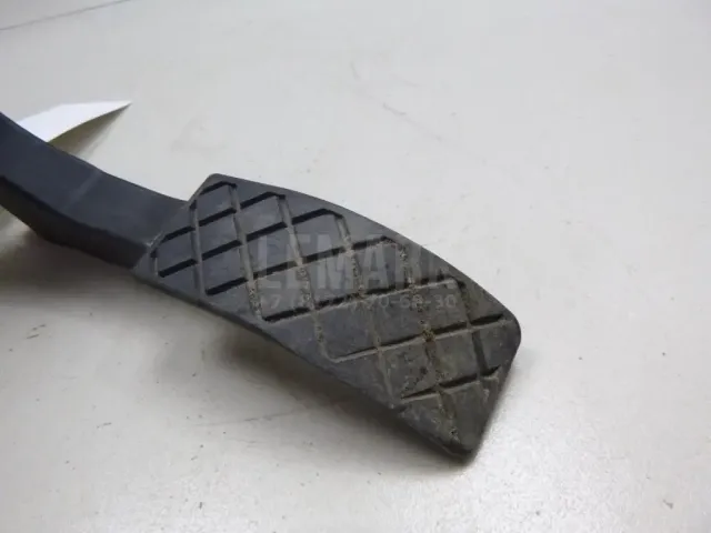 Педаль газа
