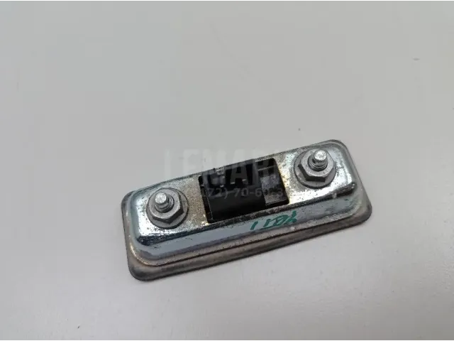 Кнопка открывания багажника для  Ford Fiesta 2008-2019