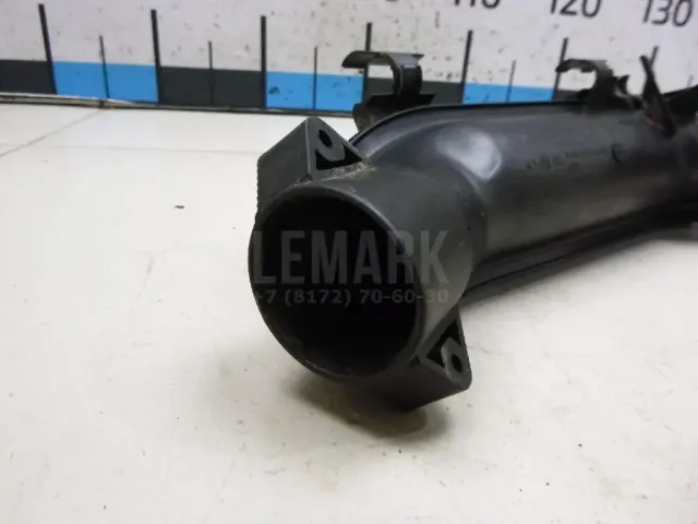 Патрубок интеркулера для  Chrysler Voyager/Caravan (RG/RS) 2000-2008