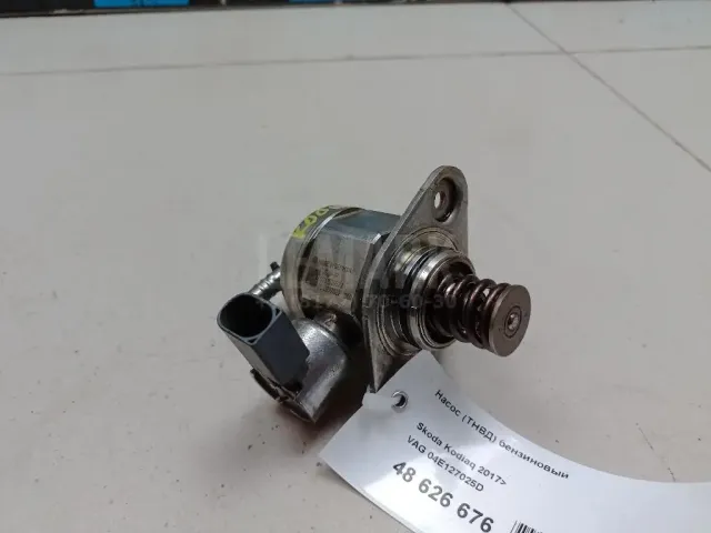 Насос (ТНВД) бензиновый для  CASE SV300 2012