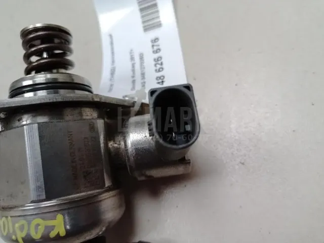 Насос (ТНВД) бензиновый для  CASE SV300 2012