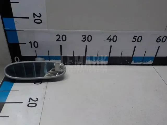 Зеркало заднего вида