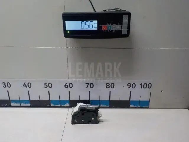 Замок двери задней правой