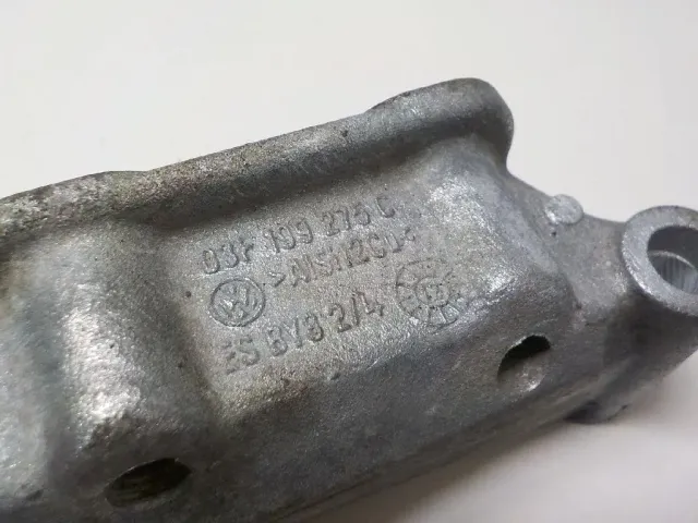Кронштейн КПП для  Audi A3 [8P1] 2003-2013