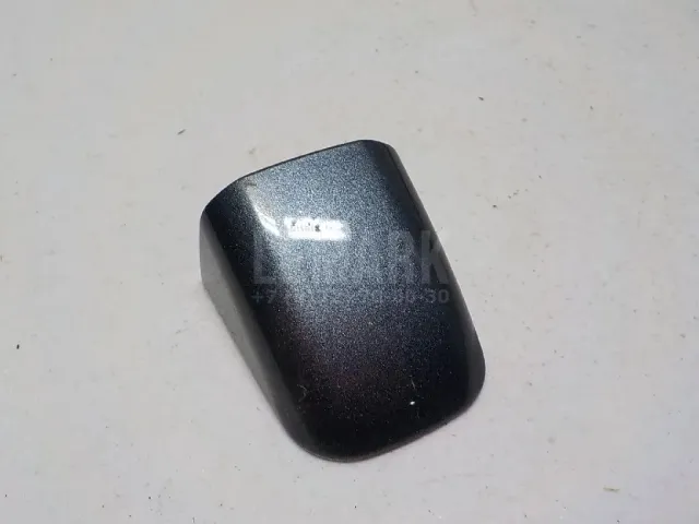 Накладка вставки замка двери для  Chrysler Voyager/Caravan (RG/RS) 2000-2008