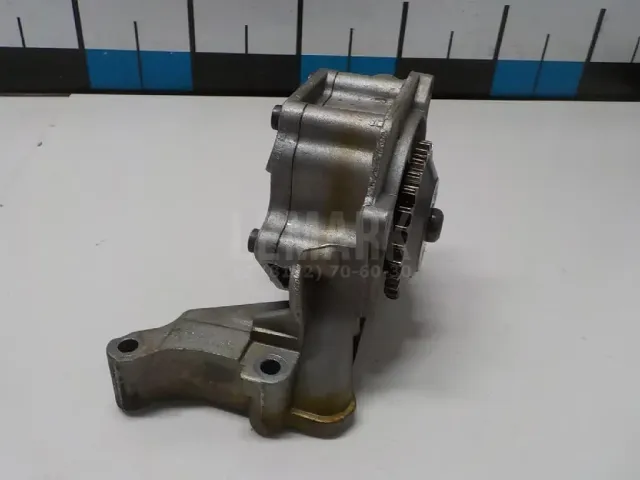 Насос масляный
