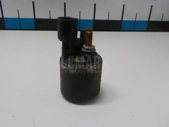 Реле втягивающее