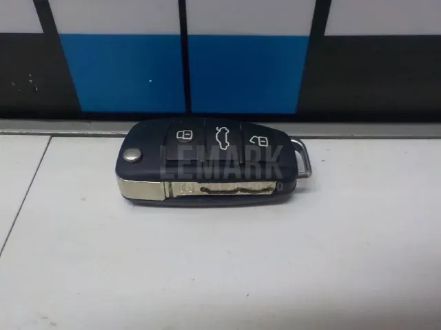Ключ зажигания