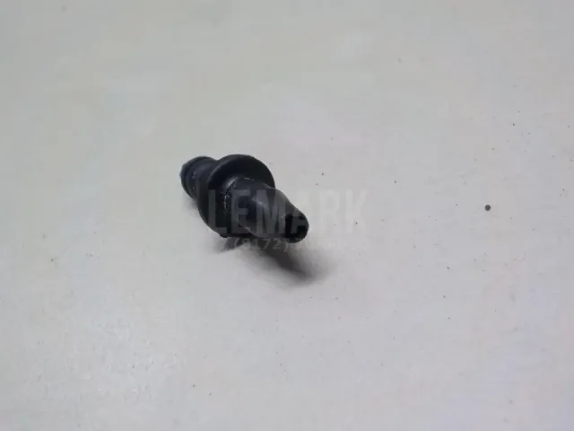 Переходник шланга омывателя