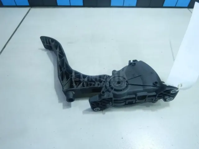 Педаль газа для  BMW X5 E53 2000-2007
