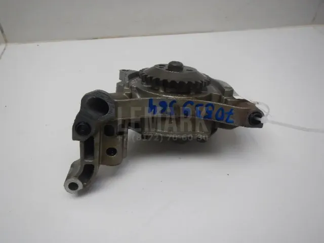 Насос масляный