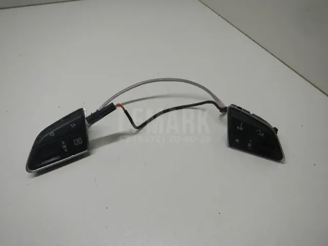 Блок кнопок для  Audi TT(8N) 1998-2006