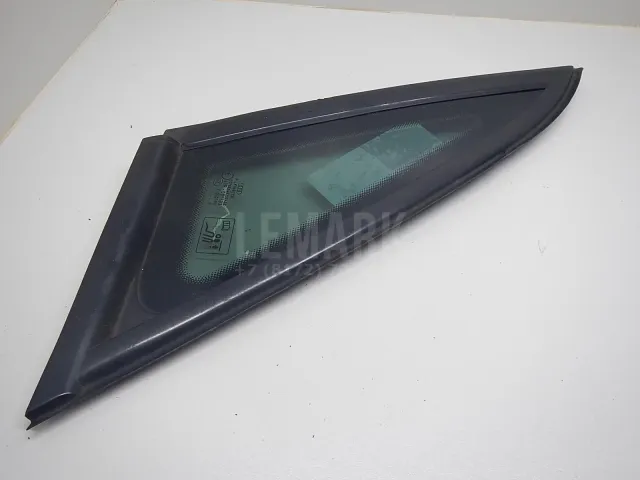 Стекло кузовное глухое левое для  BAIC