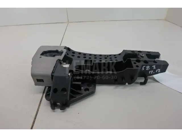 Кронштейн ручки для  Audi Allroad quattro 2000-2005