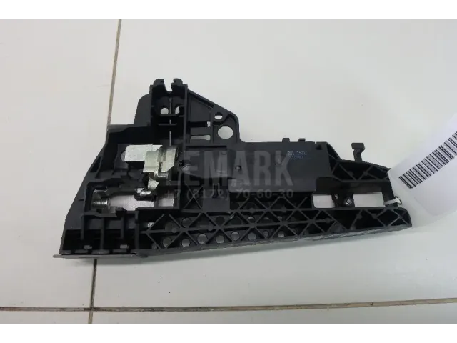 Кронштейн ручки для  Audi Allroad quattro 2000-2005