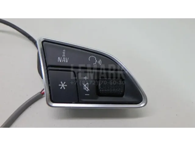 Блок кнопок для  Audi A1 (8X) 2010-2018