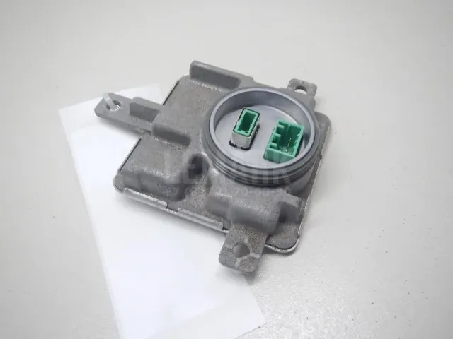 Блок ксеноновой лампы для  BMW X1 E84 2009-2015