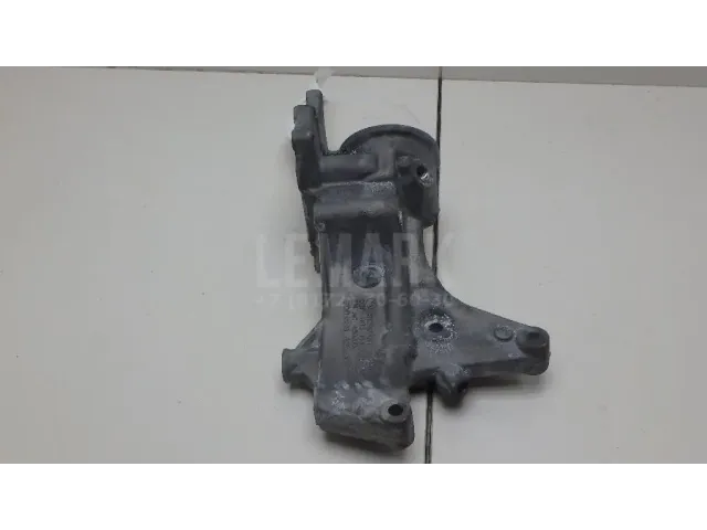 Кронштейн масляного фильтра