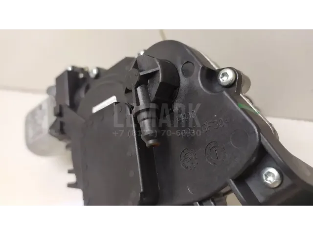 Моторчик стеклоочистителя задний для  BMW X5 F15/F85 2013-2018