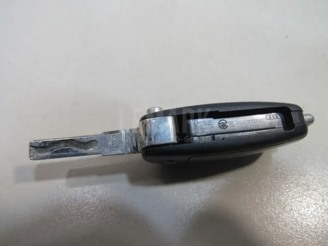 Ключ зажигания