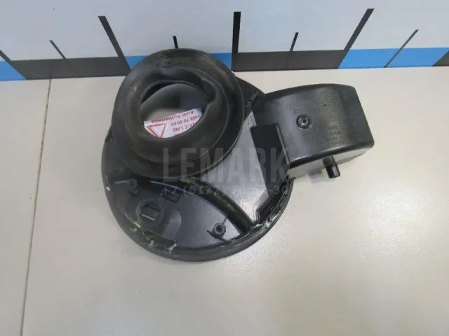 Ниша лючка бензобака для  Audi A3 (8L1) 1996-2003