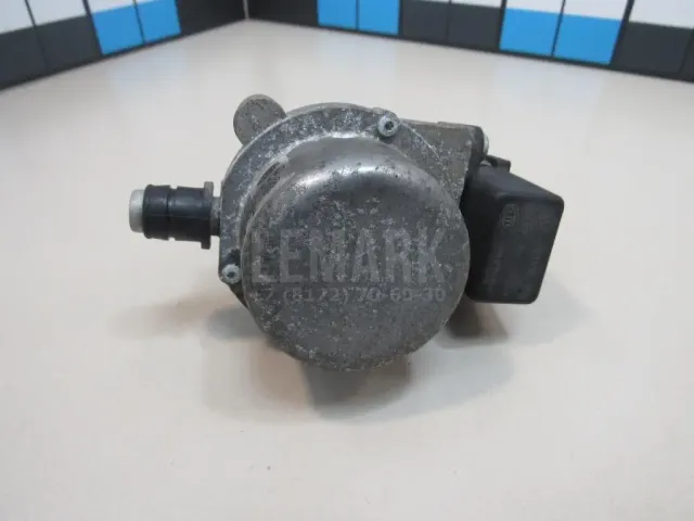Насос вакуумный