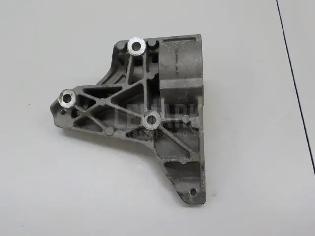 Кронштейн кондиционера для  Ford Fiesta 2008-2019