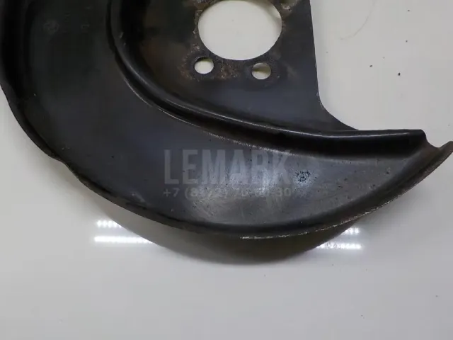Щит опорный задний левый