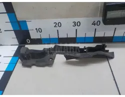 Воздуховод радиатора правый