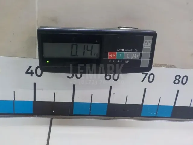 Ответная часть замка капота