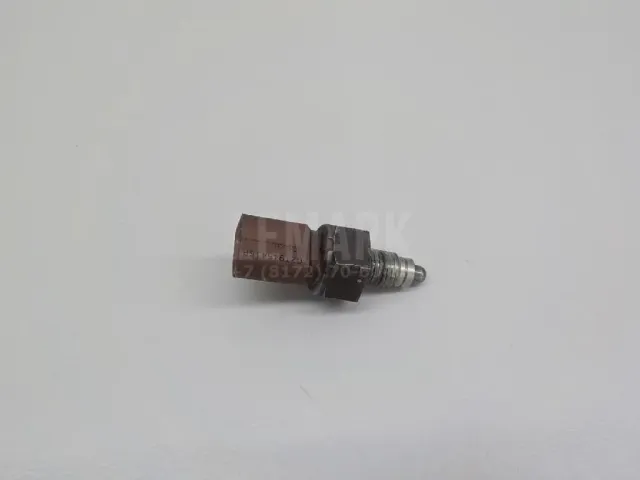 Датчик включения заднего хода