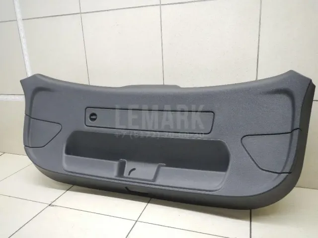 Обшивка двери багажника для  Audi Allroad quattro 2006-2012