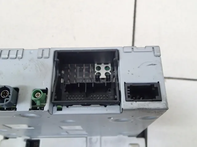 Магнитола для  CASE SV300 2012