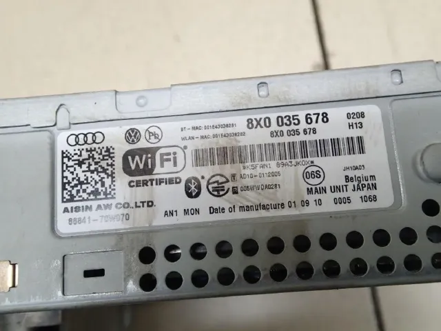 Магнитола для  CASE SV300 2012