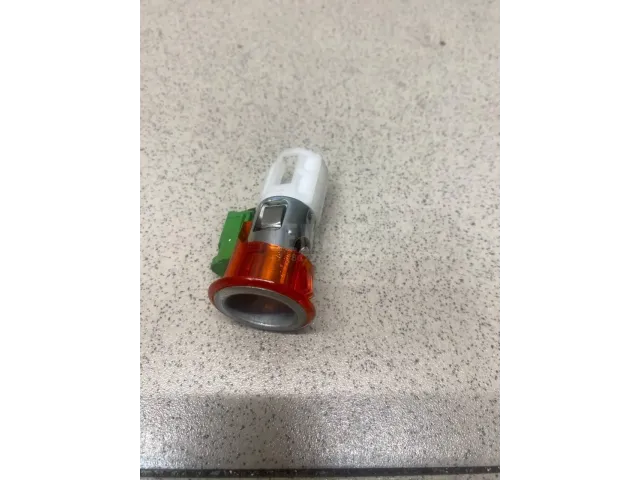 Гнездо прикуривателя