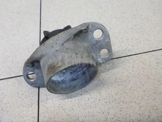 Опора заднего амортизатора для  Ford Kuga 2008-2012