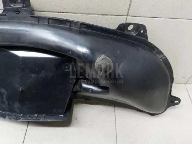 Воздухозаборник (наружный) для  BMW 1-serie E87/E81 2004-2011