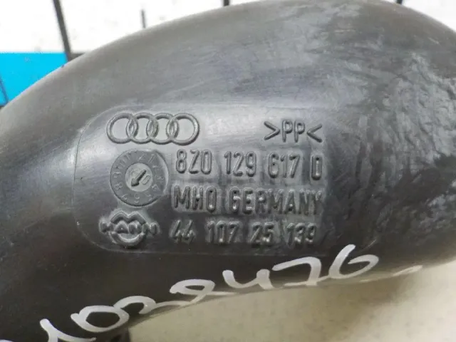 Патрубок воздушного фильтра для  Audi A8 [4D] 1999-2002