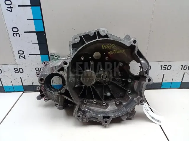 Корпус КПП для  Chrysler Crossfire 2003-2008