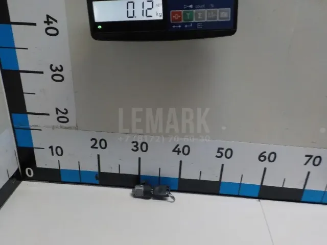 Вставка замка зажигания с ключом для  Ford