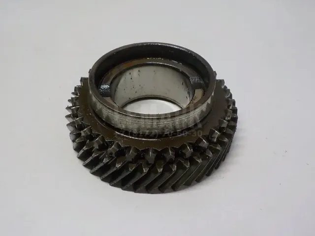 Шестерня 5-ой передачи для  BMW 5-serie E60/E61 2003-2009